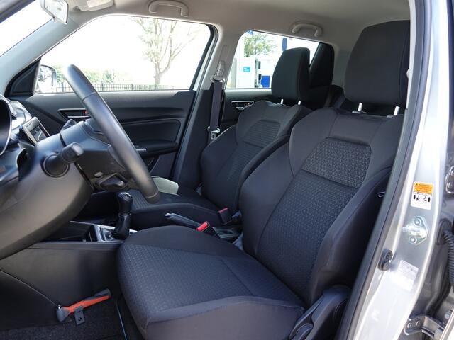 Suzuki SWIFT 1.2 Style Smart Hybrid ADAPT. CRUISE | LMV | NAVI | ECC | CAMERA