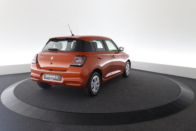 Suzuki SWIFT 1.2 Comfort Smart Hybrid | ¤ 2.300,- korting!