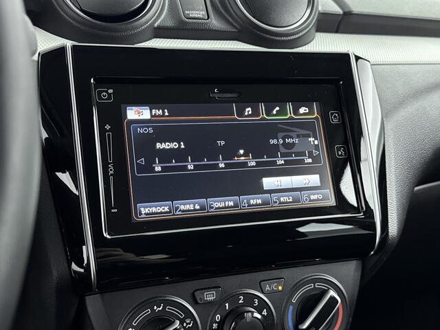 Suzuki SWIFT 1.2 Select Smart Hybrid Automaat | Parkeersensoren | Cruise Control | Stoelverwarming | Apple Carplay/Android Auto |