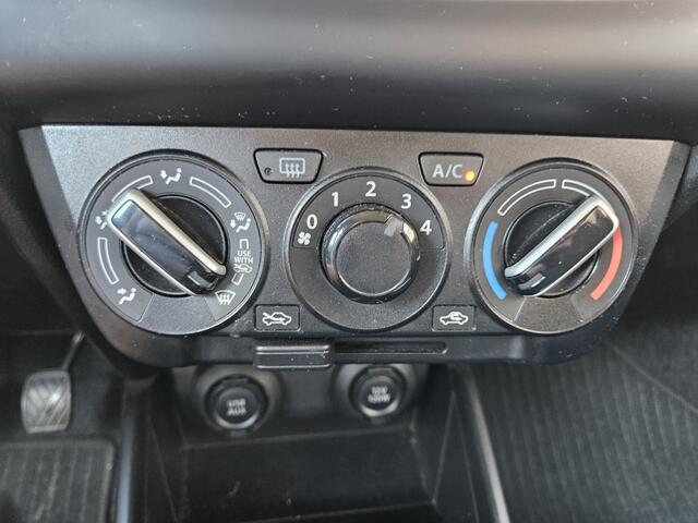 Suzuki SWIFT 1.2 Comfort Smart Hybrid