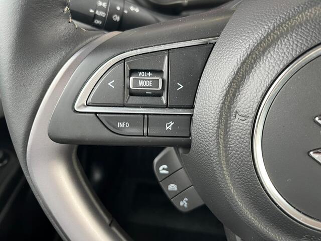 Suzuki SWIFT 1.2 Style Smart Hybrid