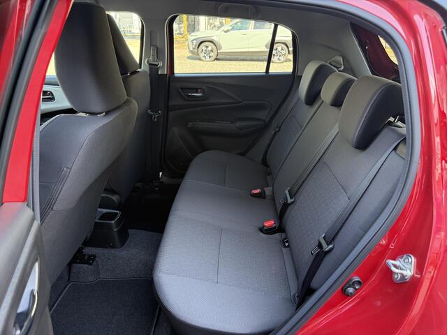 Suzuki SWIFT 1.2 Style Smart Hybrid **STOELVERWARMING/ KEYLESS/ NAVIGATIE/ DODEHOEK DETECTIE**