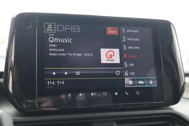 Suzuki SWIFT 1.2 Style Smart Hybrid AdaptiveCruise/Navi/Keyless