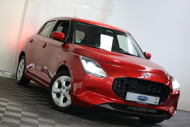 Suzuki SWIFT 1.2 Style Smart Hybrid AUT ACC CARPLAY CAMERA STOELVW KEYLS '24
