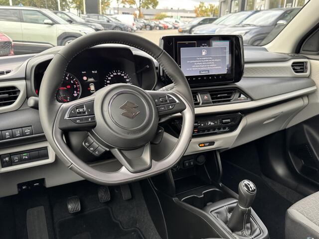 Suzuki SWIFT 1.2 Select Smart Hybrid Nu met ¤2.300 klantvoordeel info: M.Safari 0492588976