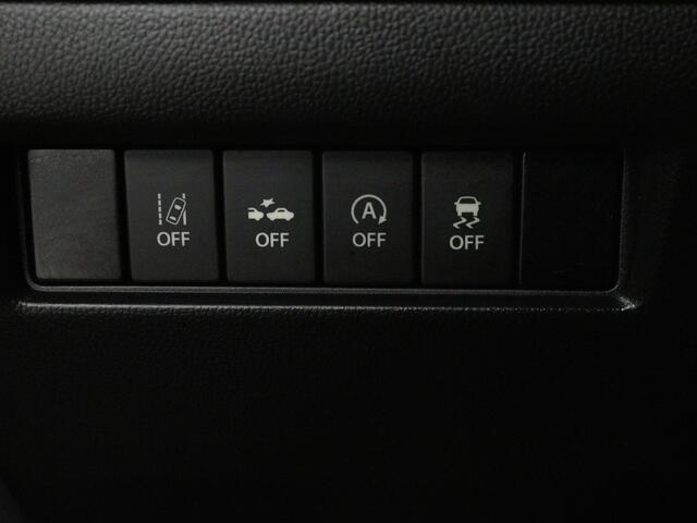 Suzuki SWIFT 1.2 Stijl Smart Hybrid | Apple Carplay / Android Auto (Navigatie) | Climate Control | Stoelverwarming | Achteruitrijcamera |