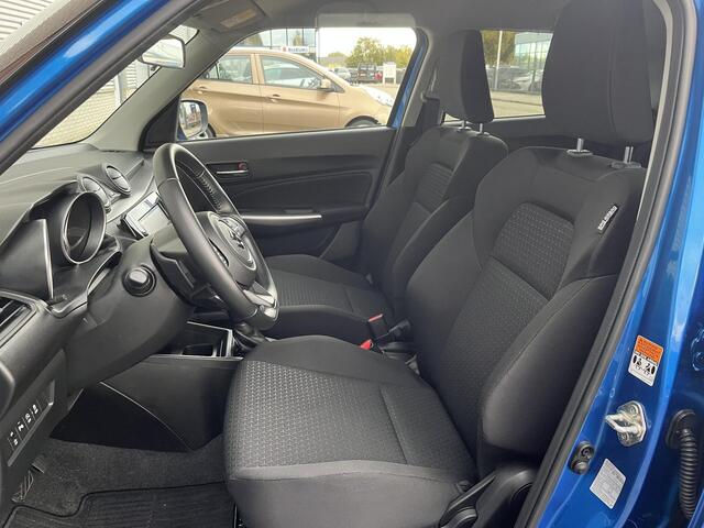 Suzuki SWIFT 1.2 Style Smart Hybrid CVT Automaat | Fabrieksgarantie tot 1-2028 | Origineel NL auto | Zeer Lage KM-stand | Apple Carplay & Android Auto draadloos | Dealeronderhouden