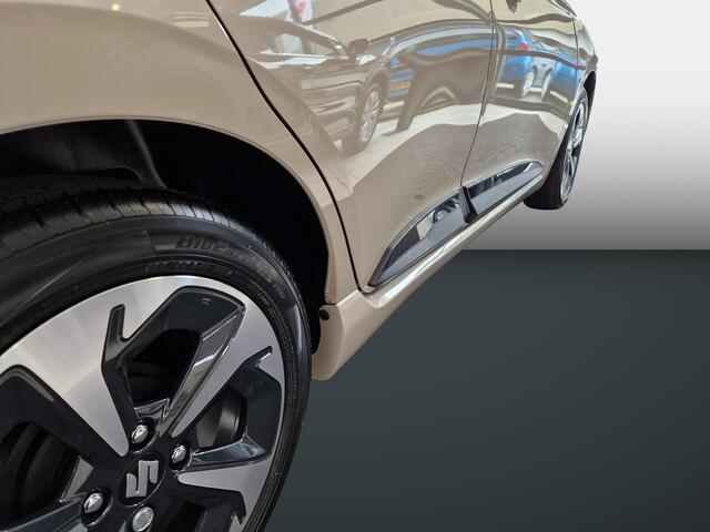 Suzuki SWIFT 1.2 Style Smart Hybrid | Black Rhino pack