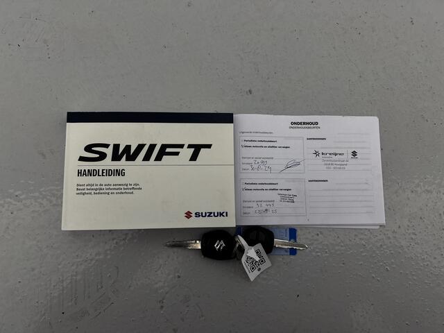 Suzuki SWIFT 1.2 Select Smart Hybrid | Lichtmetalen velgen | BTW voertuig | Achteruitrijcamera |