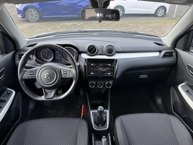 Suzuki SWIFT 1.2 Stijl Smart Hybrid **NAVIGATIE/ STOELVERWARMING/ KEYLESS/ ADAPTIEF CRUISE CONTROL/ 36 MAANDEN GARANTIE**