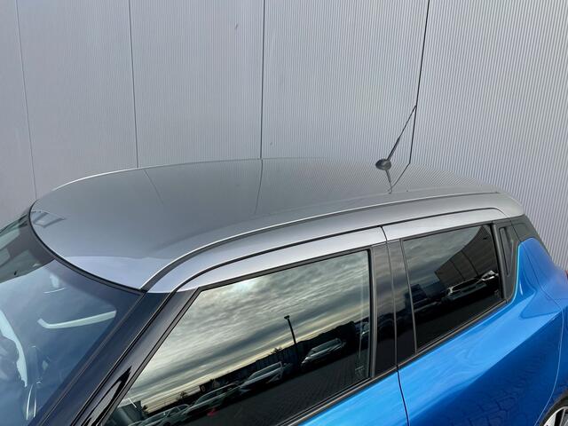 Suzuki SWIFT 1.2 Stijl Smart Hybrid Navigatie, Climate Control, Adaptive Cruisecontrol, 16"Lm, Achteruitrijcamera, Stoelverwarming