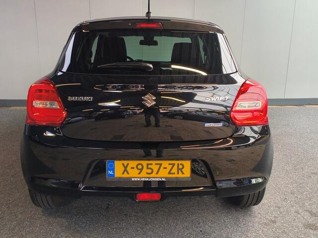 Suzuki SWIFT 1.2 Select Smart Hybrid uit 2023 Rijklaar + 12 maanden Bovag-garantie Henk Jongen Auto's in Helmond, al 50 jaar service zoals 't hoort!