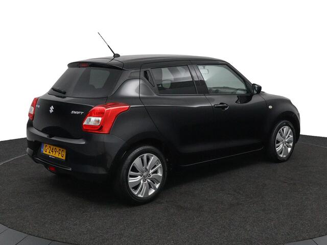 Suzuki SWIFT 1.2 Select | Stoelverwarming | Navigatie | Achteruitrijcamera | Lichtmetalen Velgen |