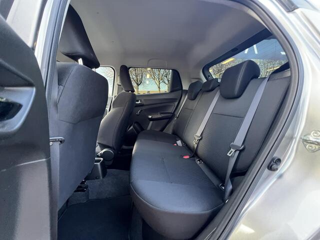 Suzuki SWIFT 1.2 Select Smart Hybrid | Navigatie | Carplay | Stoelverwarming | Dealeronderhouden