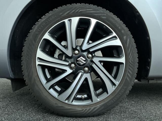 Suzuki SWIFT 1.2 Style Smart Hybrid | Allseasonbanden | Navigatie | Stoelverwarming