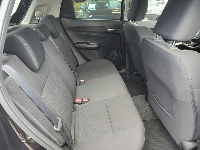 Suzuki SWIFT 1.2 STIJL SMART HYBRID Clima | Keyless | Camera | Stoelverwarming