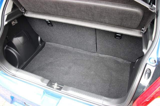 Suzuki SWIFT 1.2 Select Hybrid | Carplay/Android auto | Camera | LED | LM Velgen |