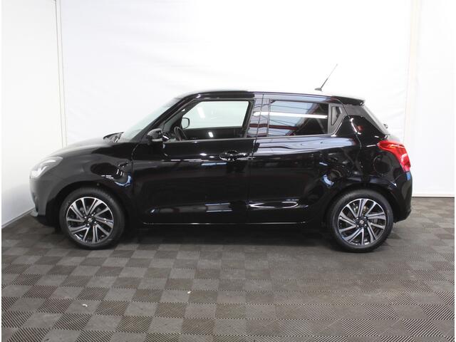 Suzuki SWIFT 1.2 Style Smart Hybrid CARPLAY | ADAPCRUISE | CAMERA | CLIMATE | LMV16 | PDC | LED | DAB | NAVI | STOELVERW