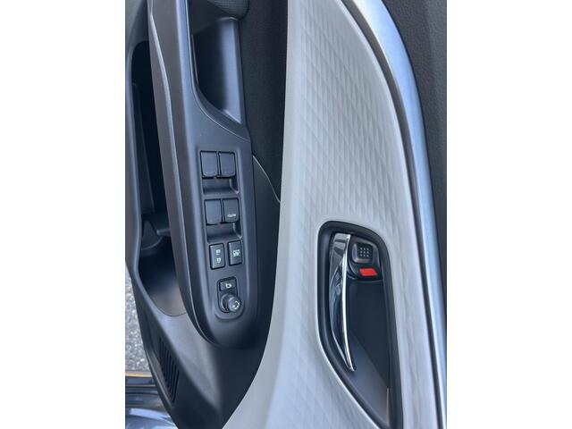 Suzuki SWIFT 1.2 Style Smart Hybrid automaat