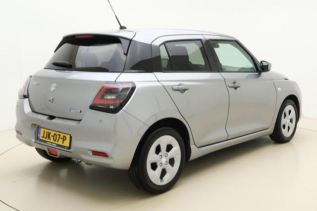 Suzuki SWIFT 1.2 Select Smart Hybrid 83pk | Automaat | Navigatie | Airco | Camera | Cruise Control Adaptief | Lichtmetalen Velgen | Stoelverwarming | Keyless Entry en Start