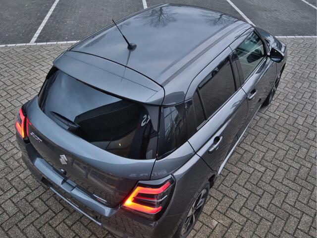 Suzuki SWIFT 1.2 Style Smart Hybrid CVT Automaat Apple Carplay/Android Auto | Adaptieve cruise control | Stoelverwarming | 16' LMV | Camera | Keyless