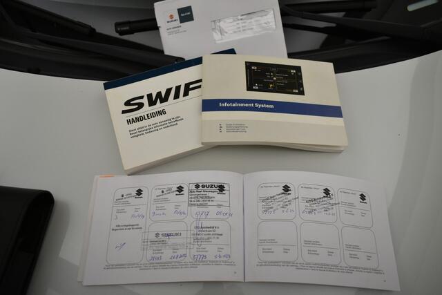 Suzuki SWIFT 1.2 Select Aautomaat Camera Navi Stoel verwarming