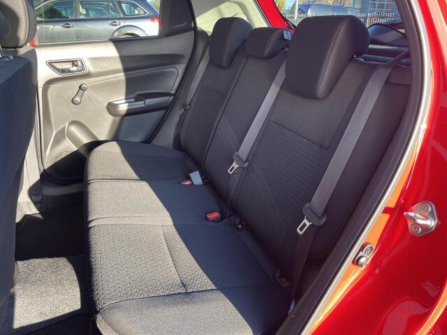 Suzuki SWIFT 1.2 Select Smart Hybrid | Apple Carplay & Android Auto | Airco | LM Velgen | Lage KM-stand