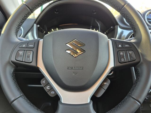 Suzuki VITARA 1.4 Boosterjet Style Smart Hybrid | Adaptieve Cruise Control | Achteruitrijcamera | Apple Carplay/Android auto | Climate Control