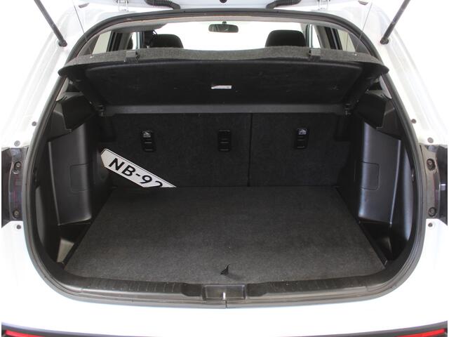 Suzuki VITARA 1.6 Exclusive CRUISE | CLIMATE | CAMERA | AFNTREKHAAK | STOELVERW | CARPLAY | LED