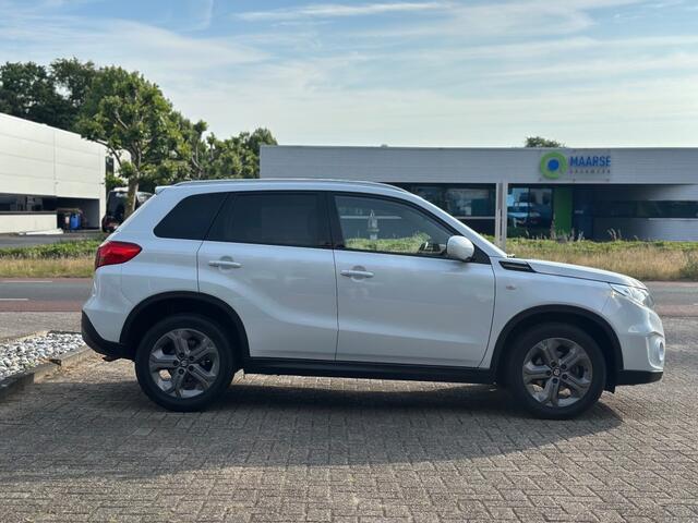 Suzuki VITARA 1.6 Rhino Automaat '' Infotainmentsystem - Camera - CC - Apple Carplay ''