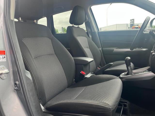 Suzuki VITARA 1.0 Boosterjet Select / Afneembare trekhaak / Navi / Camera /