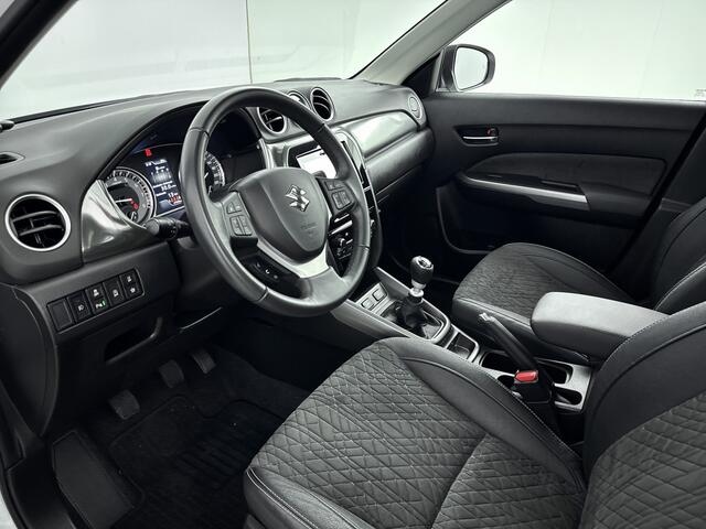 Suzuki VITARA 1.4 Boosterjet Style Smart Hybrid Limited | Apple Carplay/Android Auto | Parkeercamera | Parkeersensoren | Stoelverwarming | Schuifdak |