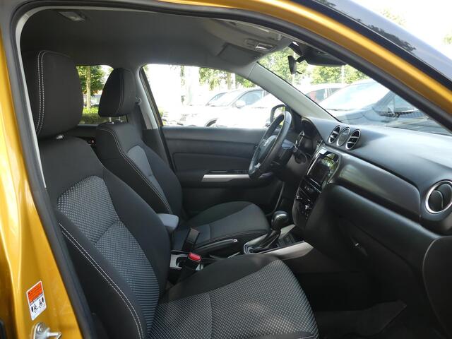 Suzuki VITARA 1.5 Hybrid Select Automaat Fabrieksgarantie, All Season Banden, Apple Carpl/Andr Auto