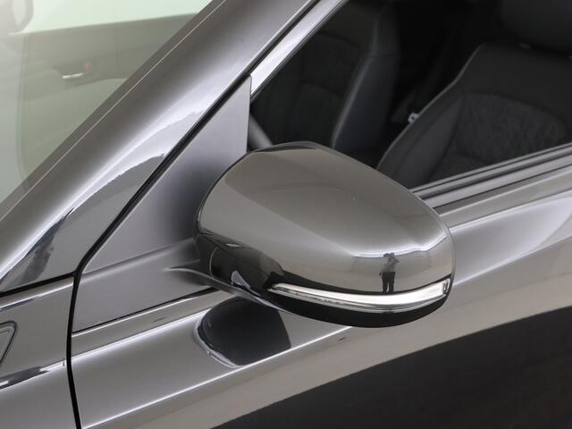 Suzuki VITARA 1.4 Boosterjet Style Smart Hybrid Nieuw uit voorraad leverbaar! 1500 kg aanhanggewicht!