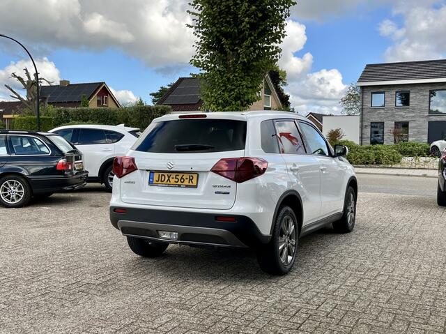 Suzuki VITARA 1.5 Hybrid Select Automaat Navi Camera Carplay Stoelverwarming