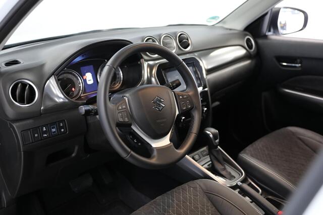 Suzuki VITARA 1.5 Hybrid Style | Schuif- kanteldak | Cruise Adaptief | Camera