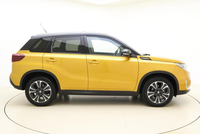 Suzuki VITARA 1.5 Hybrid Style AllGrip 115pk | Panoramadak | Navigatie | Camera | Climate Control | Stoelverwarming | Camera | Cruise Control Adaptief