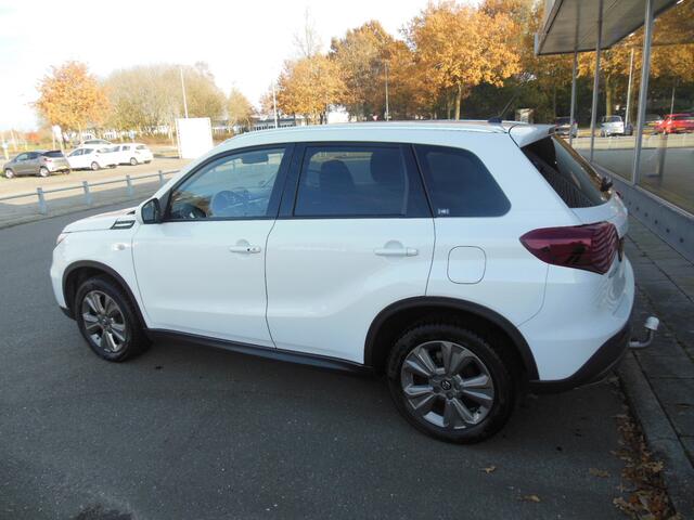 Suzuki VITARA 1.5 Hybrid Select Staat in Hoogeveen