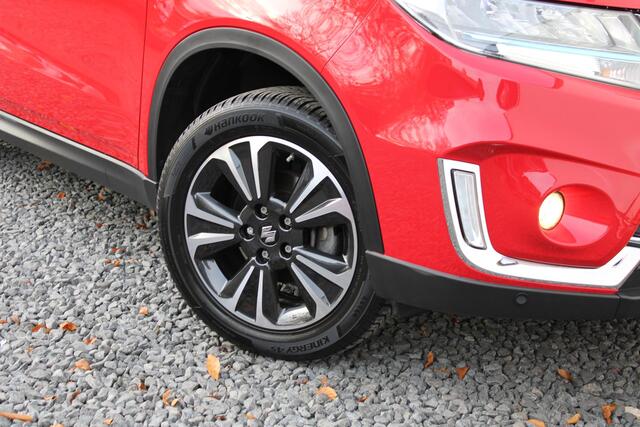 Suzuki VITARA 1.4 Boosterjet Style Smart Hybrid , All-Seasonbanden, Panodak, Dealer onderhouden, Stijl uitvoering!