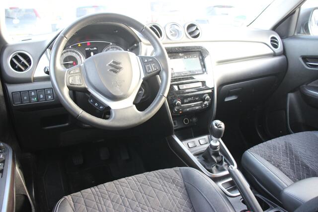 Suzuki VITARA 1.4 Boosterjet Style Hybrid | Trekaak |