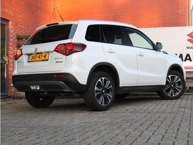 Suzuki VITARA 1.4 Boosterjet Style Smart Hybrid Achteruitrijcamera, Cruise Control Adaptief, Stoelverwarming, Navigatie, Apple Carplay/Android Auto