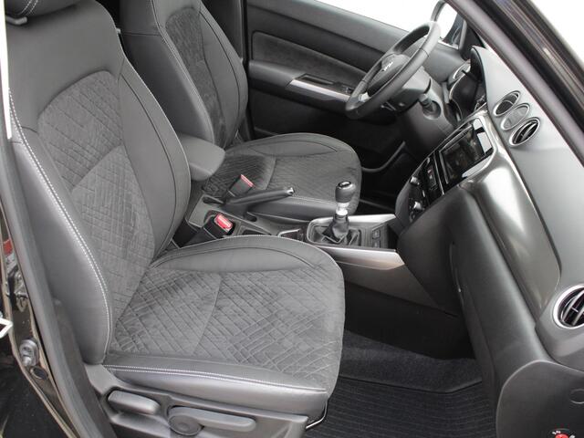 Suzuki VITARA 1.4 Boosterjet Style Smart Hybrid | Navi | Adap. Cruise | Leder | Trekhaak | Lm-Velgen