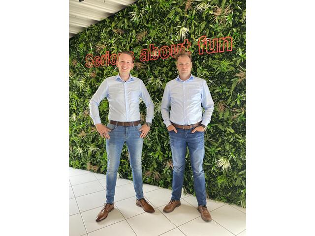 Suzuki VITARA 1.5 Hybrid Select Automaat 1500,- Voorraadvoordeel/Tot 10 Jaar Garantie