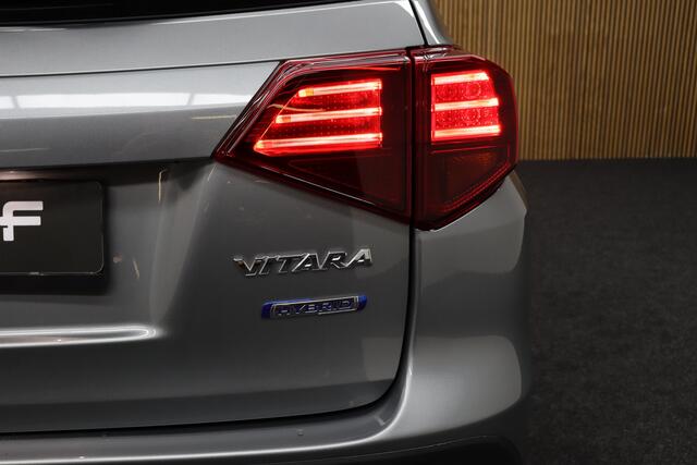 Suzuki VITARA 1.4 Boosterjet Select Smart Hybrid | 1.500 KG Trekkracht | Adaptive-cruise | Camera | Clima | Navigatie | Apple Carplay & Android Auto | Stoelverwarming | Dodehoekdetectie