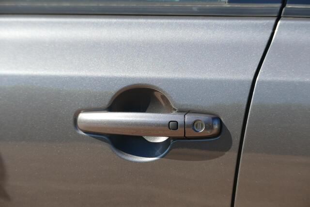 Suzuki VITARA 1.4 Boosterjet Style Smart Hybrid | 1500KG TREKGEWICHT |