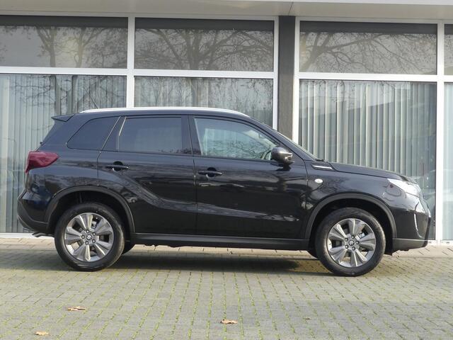 Suzuki VITARA 1.4 Boosterjet Smart Hybrid Select Nieuw uit voorraad leverbaar! 10 jAAR GARANTIE! Apple Carpl/Andr Auto, Cruise & Climate Control, Camera