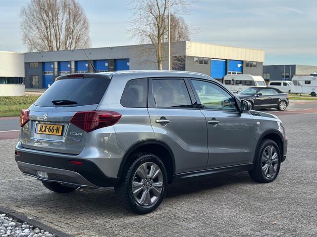 Suzuki VITARA 1.4 Smart Hybrid Select '' Allseasonbanden - Camera - Infotainmentsystem ''
