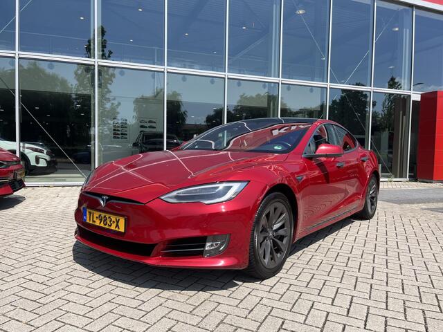 Tesla MODEL S 75D | Panoramadak | 12 MAANDEN BOVAG GARANTIE | Elektrisch verstelbare stoelen | Achteruitrijcamera |