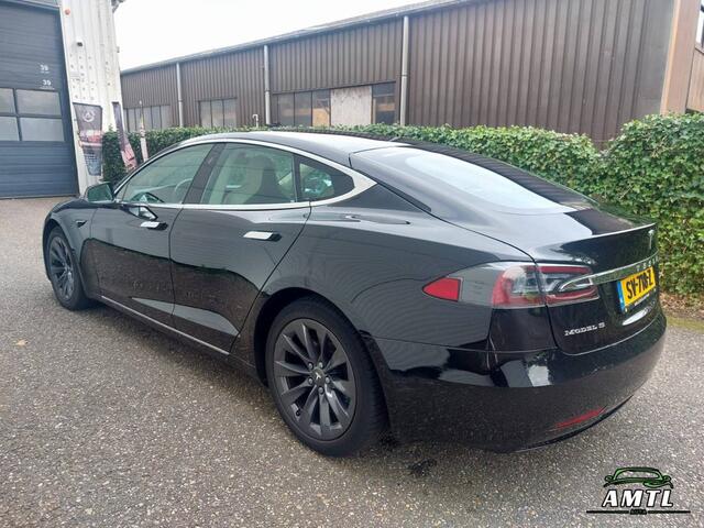 Tesla MODEL S 