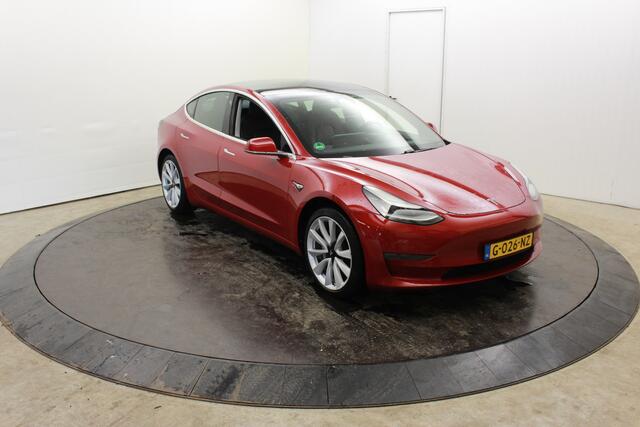 Tesla Model 3 Long Range AWD 75 kWh 19"Trekhaak Nieuwstaat Autopilot FSD Comp Leder Camera Panodak